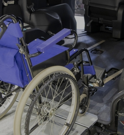 車いすを乗せる福祉車両