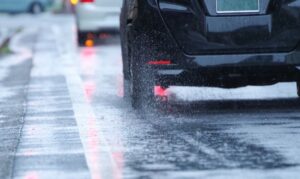 タイヤ交換の時期を逃すと危険？のイメージ画像